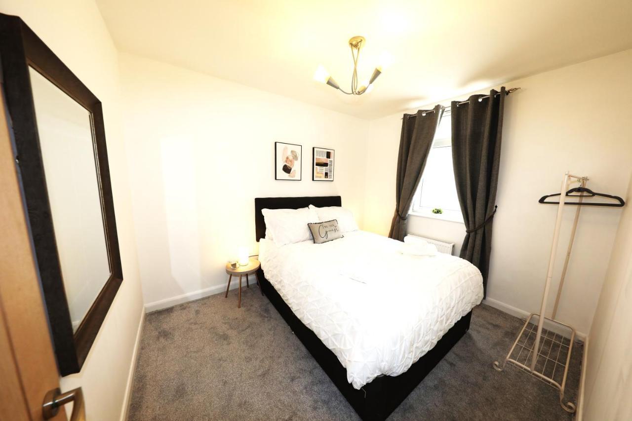 Amprenta Apartment - Gorgeous Interior Designed 1 Bedroom Home Bournemouth Bagian luar foto