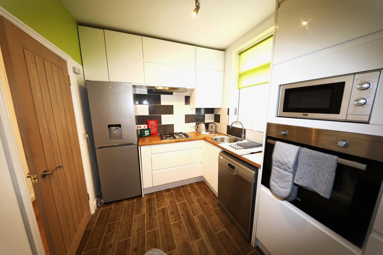 Amprenta Apartment - Gorgeous Interior Designed 1 Bedroom Home Bournemouth Bagian luar foto